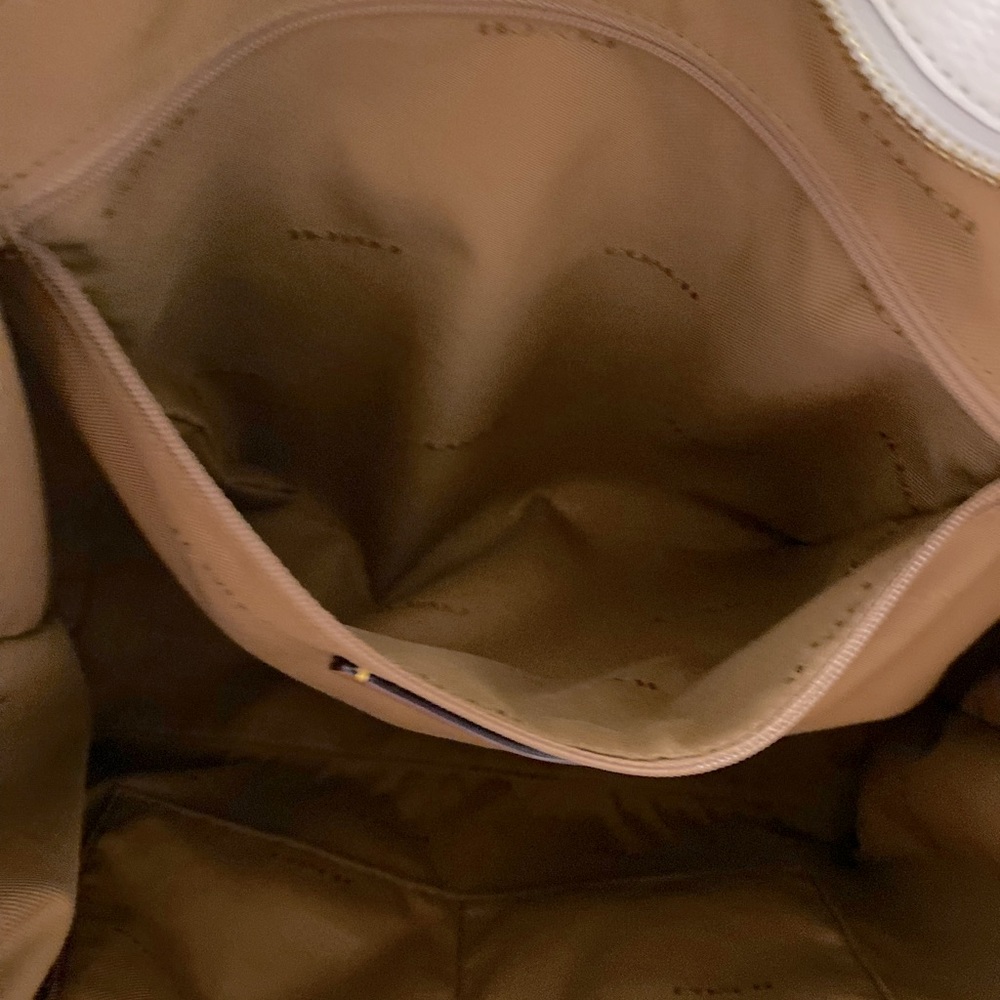 COACH - Picture 6 of 8